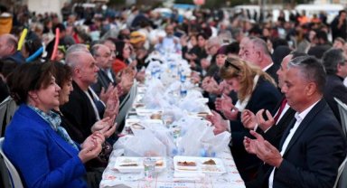 Uysal, 'Sıkıntıları birlikte aşacağız'