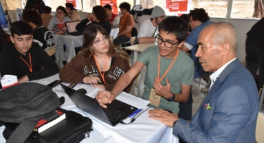 DEMİR ADAM  gençlerle buluştu