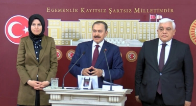 Deprem Komisyonu raporu: Yeni imar kanunu hazırlanmalı