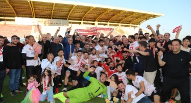 DÖŞEMEALTI BAL LİGİ’NDE