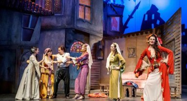 'Kanlı Nigar' alkışlarla uğurlandı