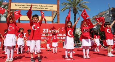 Kumluca'da 23 Nisan kutlandı