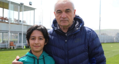 Rıza Çalımbay görevini depremzede Abdullah'a devretti