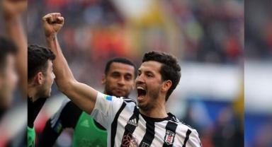 Salih Uçan'dan kariyer rekoru