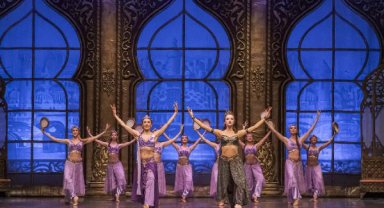 'Şehrazat'a son iki temsil