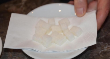 Şeker tüketimi konusunda sınıfta kaldı'