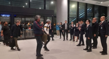 Sudan'dan 170 Türk vatandaşı askeri kargo uçağı ile Türkiye'ye getirildi