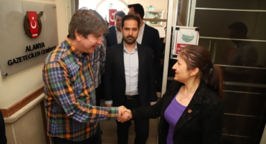 TÜREL: İŞ BİLENİN KILIÇ KUŞANANIN 