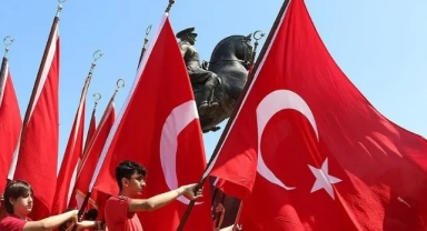 19 Mayıs Atatürk'ü Anma, Gençlik ve Spor Bayramı tüm yurtta kutlanıyor