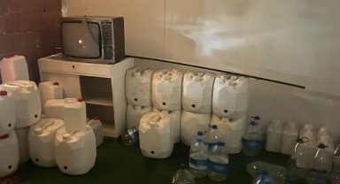 3265 litre alkol ve 12 bin 950 şişe ve kapağı ele geçirildi