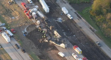 ABD’de 72 araç zincirleme kaza yaptı: 6 ölü, 37 yaralı