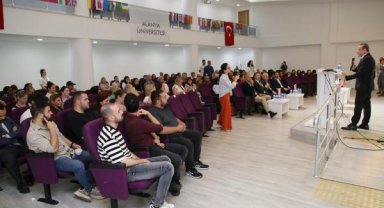 Alanya Üniversitesi'nde Erasmus+ Programında Yenilikler konuşuldu