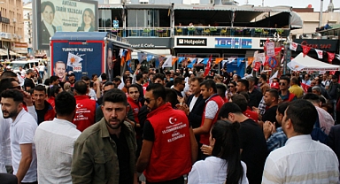 Antalya'da AK Parti ve CHP gerginliği