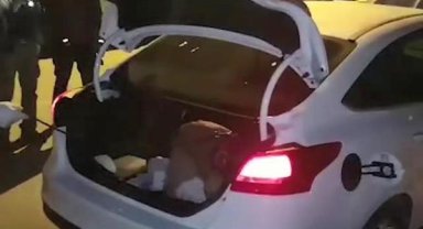 Aracın gizli bölmelerinde uyuşturucu ele geçirildi