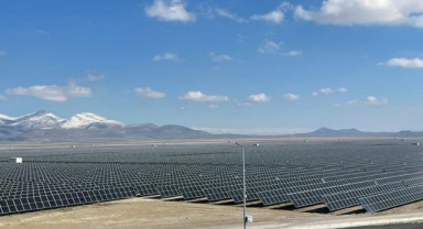 Avrupa'nın en büyük güneş santrali Karapınar GES'in resmi açılışı bugün yapılıyor