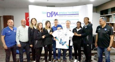 Avrupa şampiyonlarından kupalı ziyaret