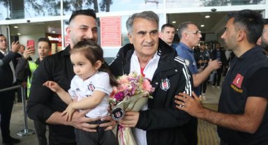 Beşiktaş kafilesine Antalya'da coşkulu karşılama