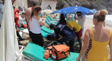 Boğulma tehlikesi geçiren 2 kişi kurtarıldı