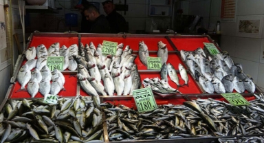 Çanakkale'de yasak sonrası tezgahta balık fiyatları arttı