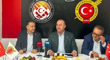 Çavuşoğlu: KGK kamu diplomasisi görevini yapıyor