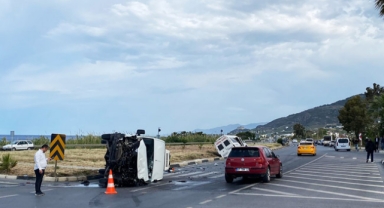 İki araç çarpıştı  9 kişi yaralandı