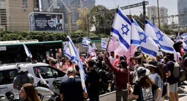 İsrail'de hükümet karşıtı protestolar ve sivil itaatsizlik eylemleri sürüyor