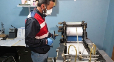 Jandarmadan sahte evrak operasyonu