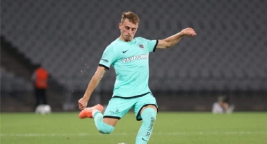 Kariyerinde ilk  kez oyundan atıldı