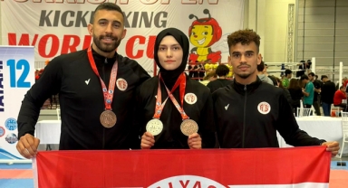 Kick Boks’ta iki üçüncülük