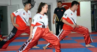 Kick boksta Türkiye birincisi 3 sporcu, milli forma hayaliyle çalışıyor