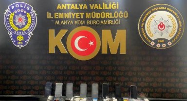 KOM'dan kaçak tütün ve cep telefonu operasyonu