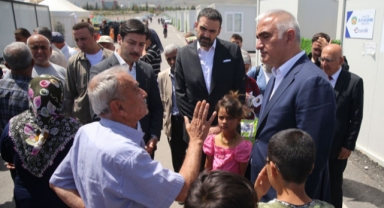 Kültür ve Turizm Bakanı Ersoy, Malatya'da konteyner kentleri ziyaret etti