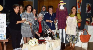 Kursiyerlerden, "İpin ve Kumaşın Sanat Yolculuğu' sergisi