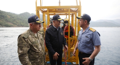 Milli Savunma Bakanı Akar'dan 