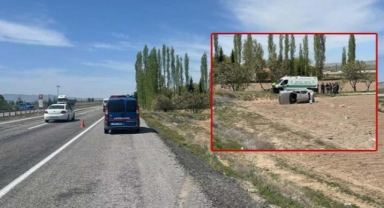 Niğde'de otomobil, şarampole devrildi; 2 ölü, 4 yaralı