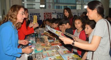 Öğrenciler, Antalyalı yazarları soru yağmuruna tuttu