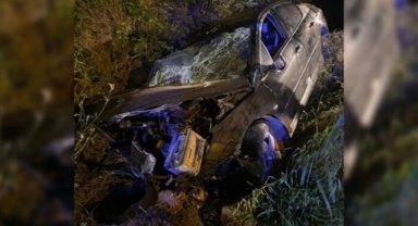 Ordu'da otomobil kanala devrildi: 1 ölü, 1 yaralı