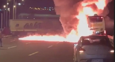 Otobüs alev topuna döndü