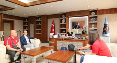 Şampiyonları ağırladı