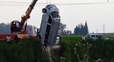 Sulama kanalına düşen minibüsteki 3 kişi öldü