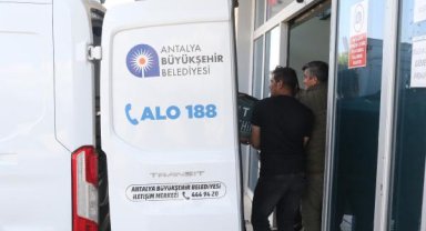 Tatile geldiği Antalya'da, denizde boğuldu