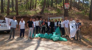 Turizm çalışanlarından Çalıştepe'de temizlik