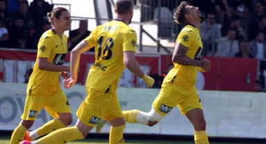 Ümraniyespor, Süper Lig'e veda eden ilk takım oldu