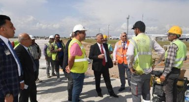 Vali Yazıcı, Antalya Havalimanı ek proje inşaatını denetledi