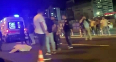 Yolun karşısına geçmek isterken otomobilin çarpmasıyla öldü