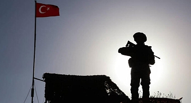 Yunanistan'a yasa dışı yollarla geçmeye çalışan 10 kişiyi yakalandı