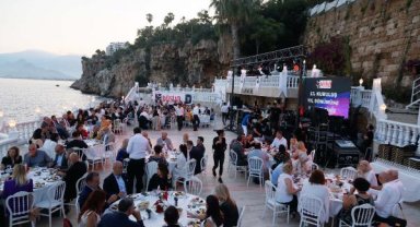 13'üncü yıl buluşması