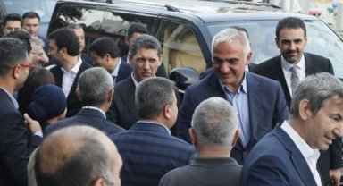 Bakan Ersoy: Dünyanın ilk üçünde turizmde Türkiye olacak