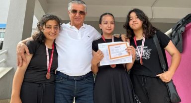 Başkan Topaloğlu karne törenlerine katıldı