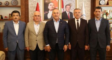 Çavuşoğlu: Büyükşehir ve ilçe belediyeleri kazanmak için çalışmalarımızı yoğunlaştıracağız